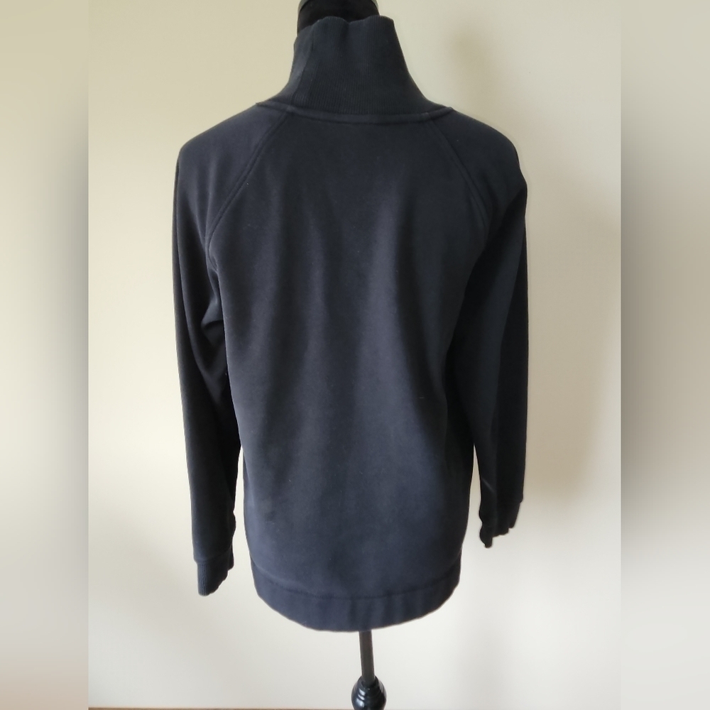 Athleta Women's Black Sweatshirg Size S. - Picture 5 of 5